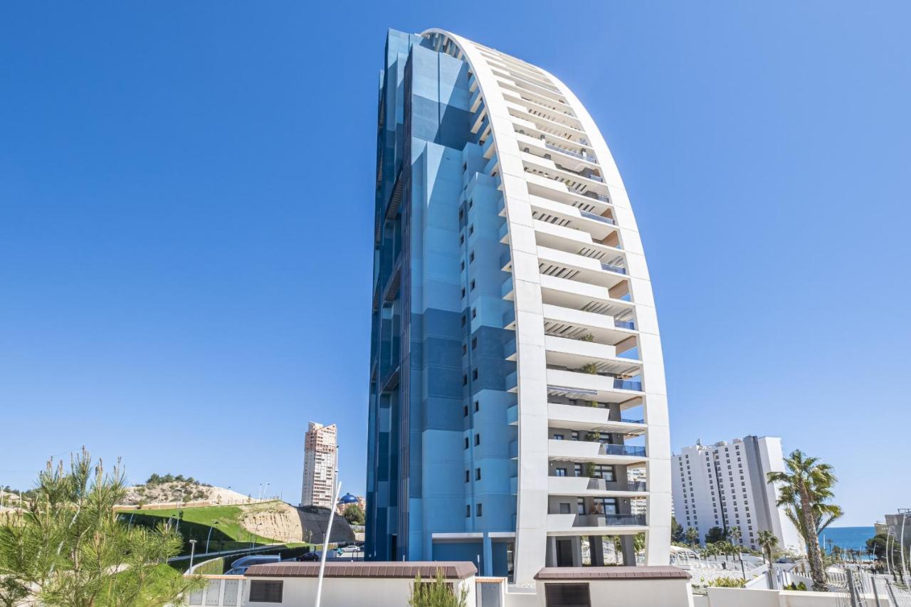 Sunset Waves Deluxe Apartments Poniente Beach Resort Benidorm Exterior foto