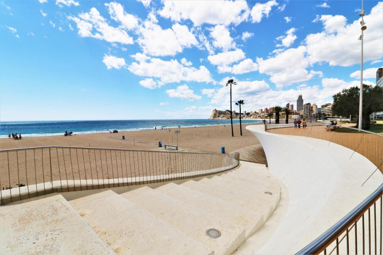 Sunset Waves Deluxe Apartments Poniente Beach Resort Benidorm Exterior foto